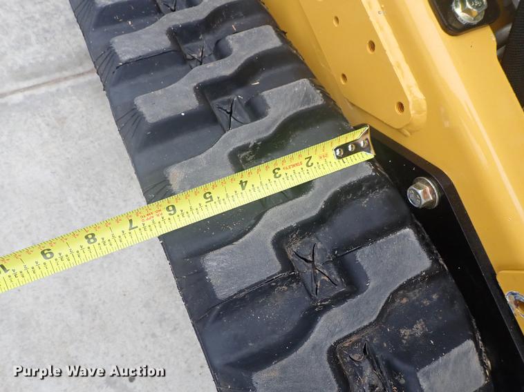 image for item FL9581 2017 Vermeer SC30TX stump grinder