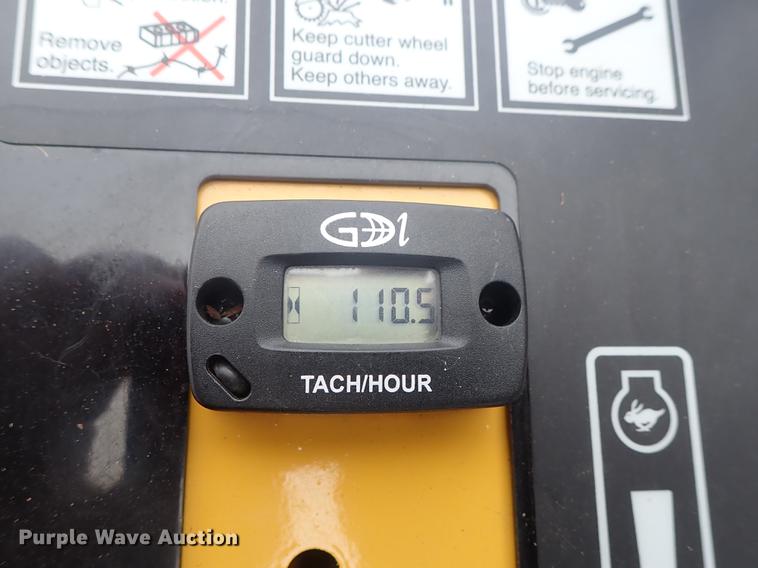 image for item FL9581 2017 Vermeer SC30TX stump grinder