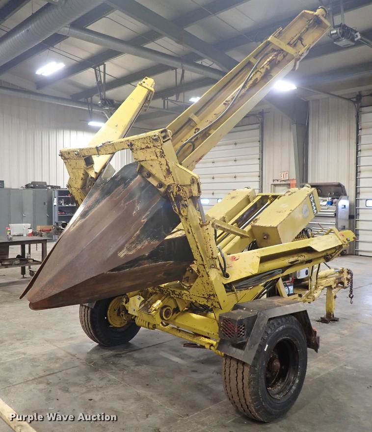 image for item FL9597 Vermeer TS-44A tree spade