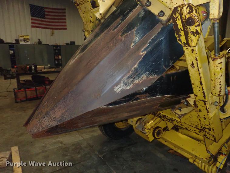 image for item FL9597 Vermeer TS-44A tree spade