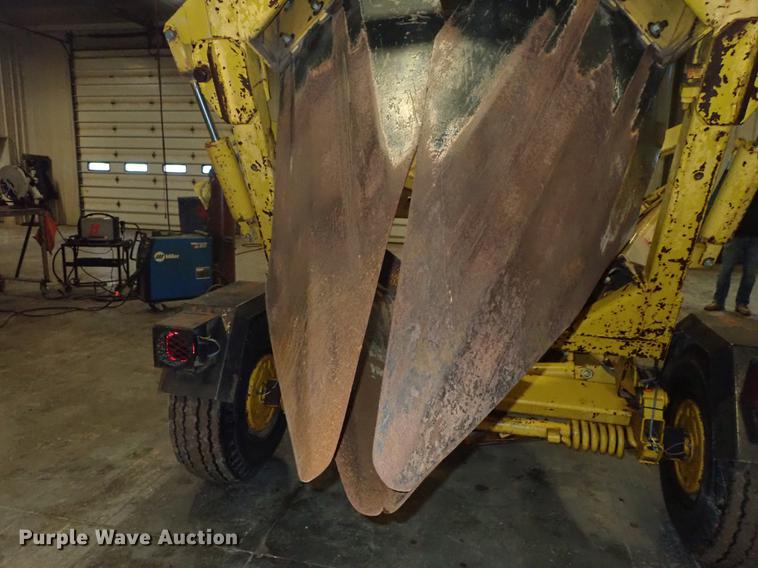 image for item FL9597 Vermeer TS-44A tree spade