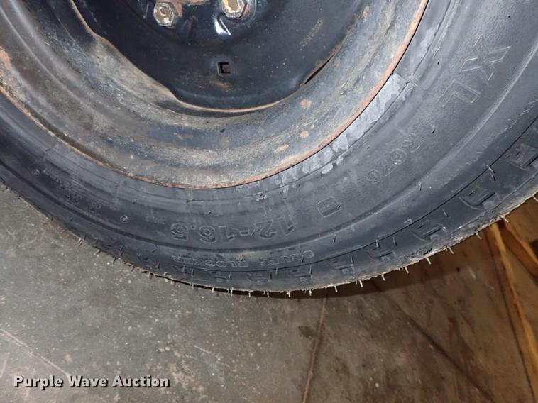 image for item FL9597 Vermeer TS-44A tree spade