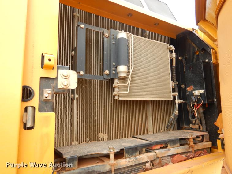 image for item FQ9571 2013 John Deere 350G excavator