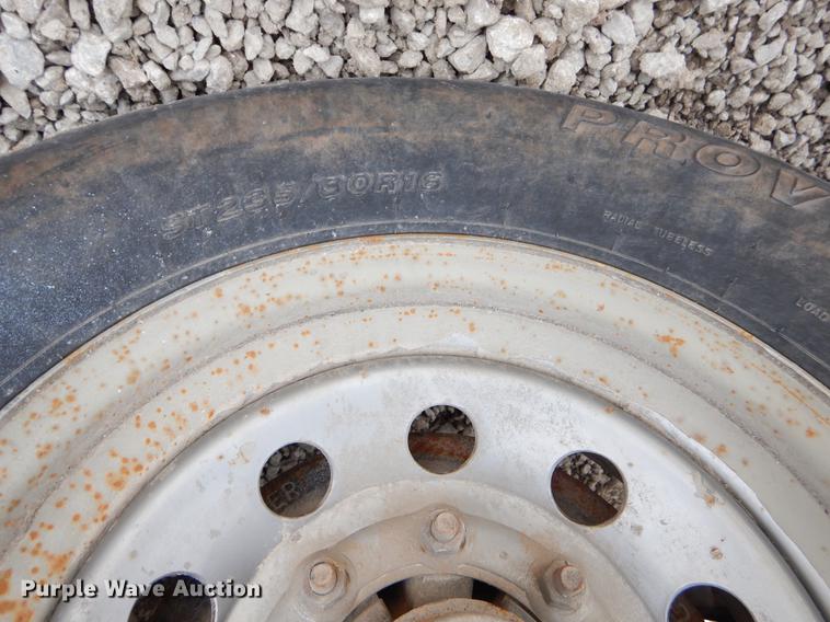 image for item FQ9574 2014 Road Boss utility trailer