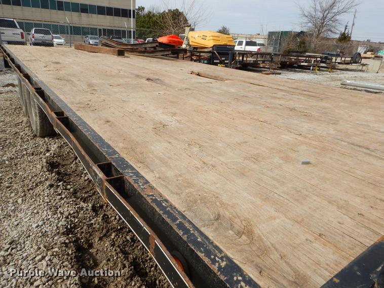 image for item FQ9574 2014 Road Boss utility trailer