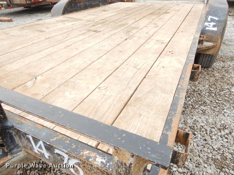 image for item FQ9579 2014 Road Boss utility trailer