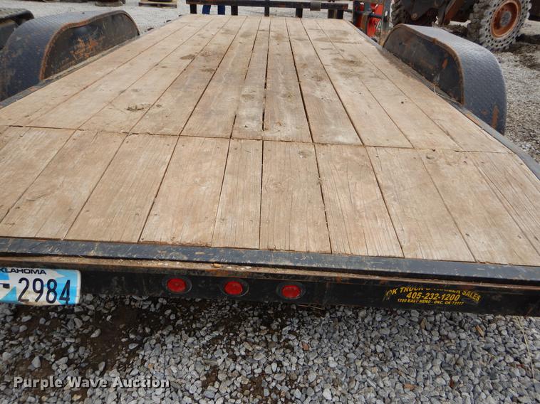 image for item FQ9579 2014 Road Boss utility trailer