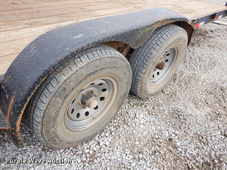 image for item FQ9579 2014 Road Boss utility trailer