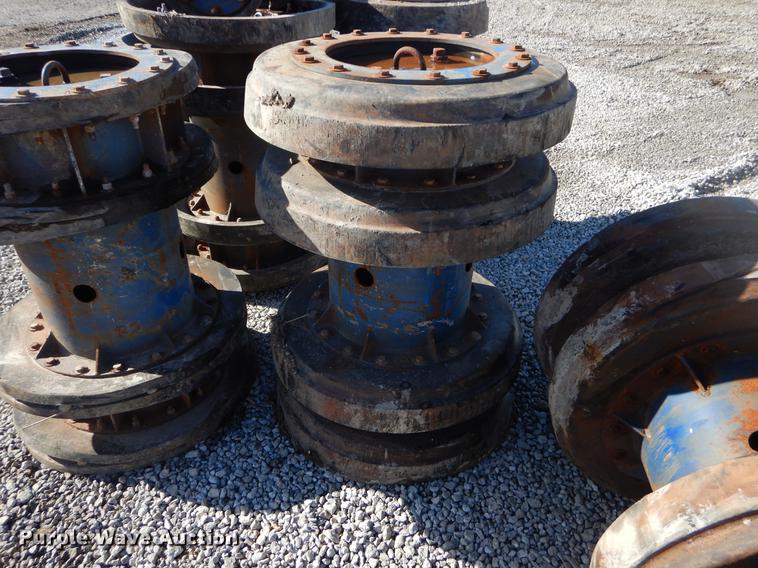 image for item FQ9584 (6) caliper pigs