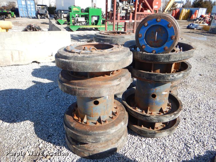 image for item FQ9584 (6) caliper pigs