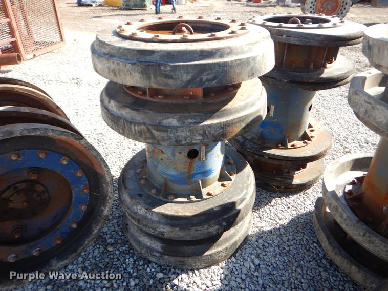 image for item FQ9584 (6) caliper pigs