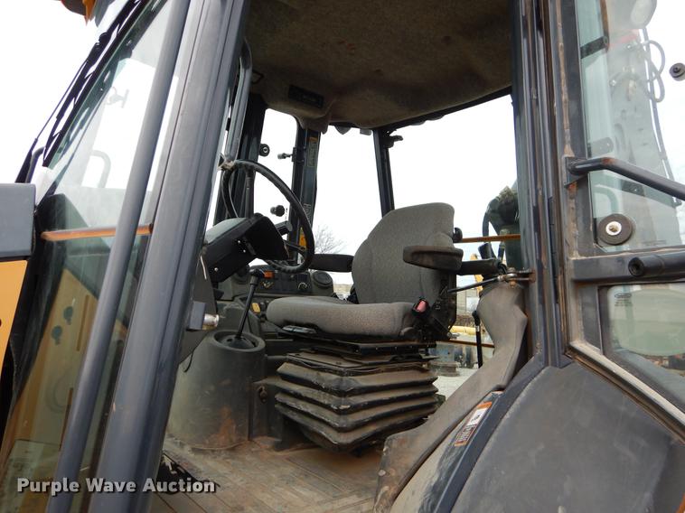 image for item FQ9585 2012 John Deere 310J backhoe
