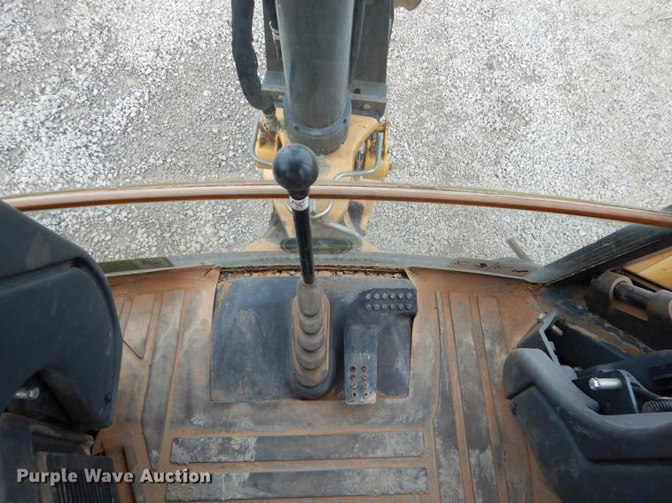 image for item FQ9585 2012 John Deere 310J backhoe