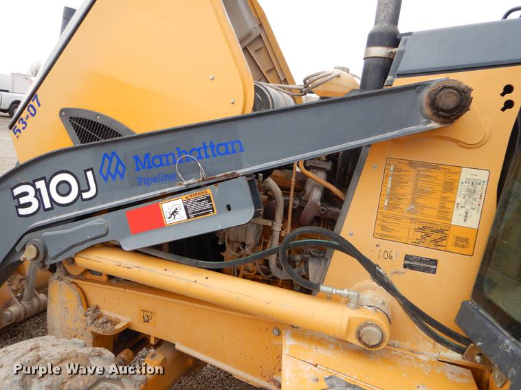 image for item FQ9585 2012 John Deere 310J backhoe