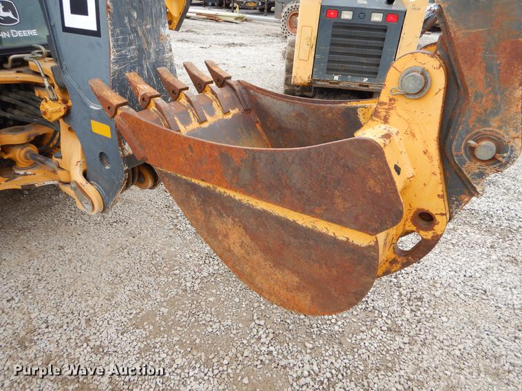 image for item FQ9585 2012 John Deere 310J backhoe
