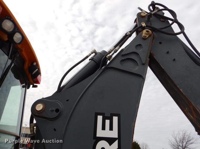 image for item FQ9585 2012 John Deere 310J backhoe