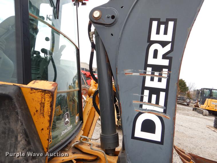 image for item FQ9585 2012 John Deere 310J backhoe
