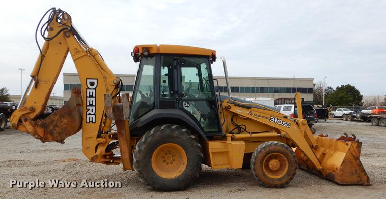 image for item FQ9586 2006 John Deere 310SG backhoe