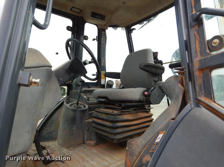 image for item FQ9586 2006 John Deere 310SG backhoe