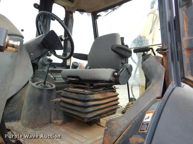 image for item FQ9586 2006 John Deere 310SG backhoe