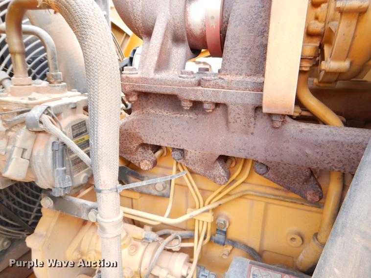 image for item FQ9586 2006 John Deere 310SG backhoe