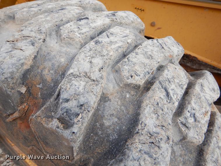 image for item FQ9586 2006 John Deere 310SG backhoe