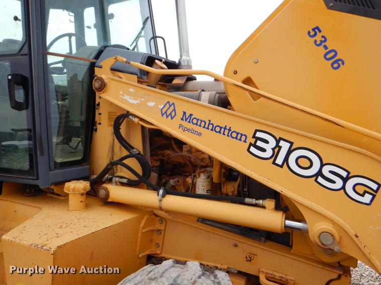 image for item FQ9586 2006 John Deere 310SG backhoe