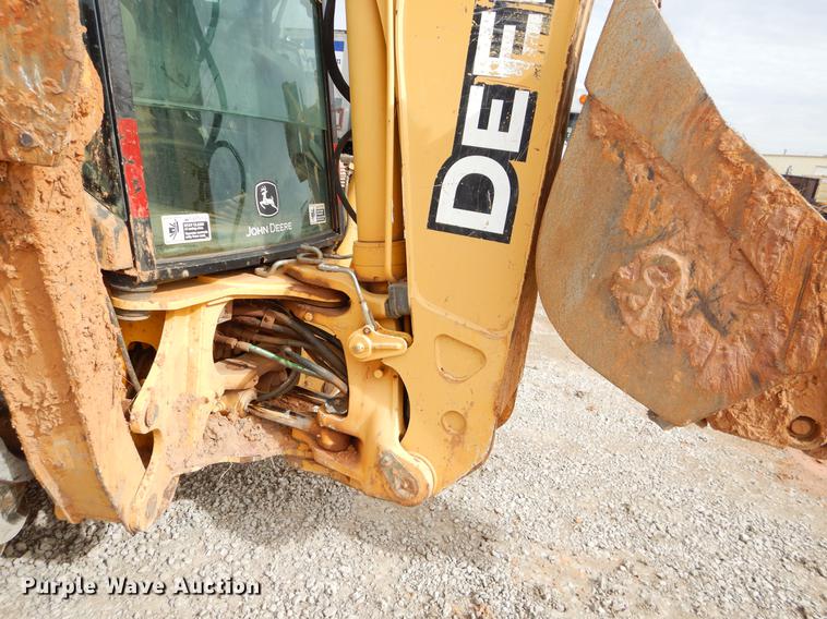 image for item FQ9586 2006 John Deere 310SG backhoe