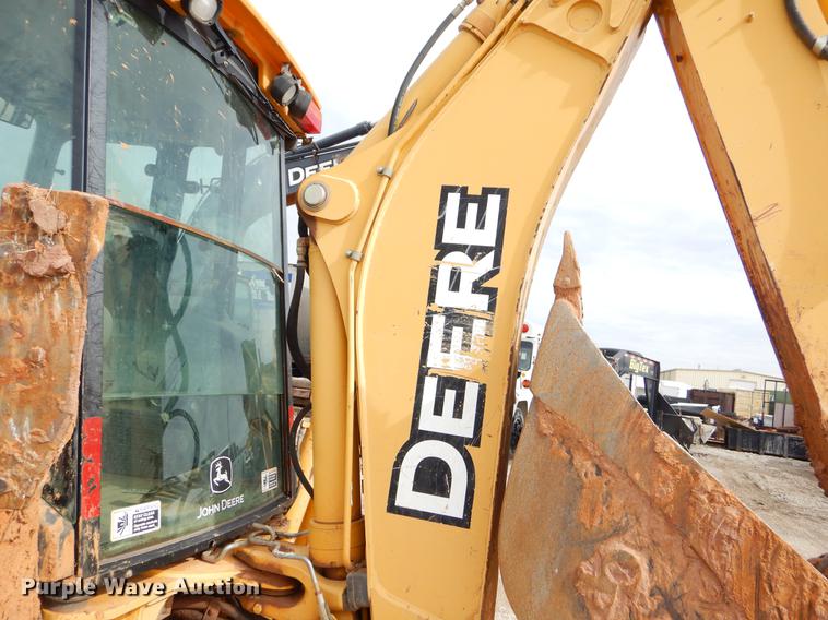 image for item FQ9586 2006 John Deere 310SG backhoe