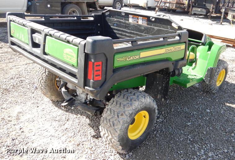 image for item FQ9588 2015 John Deere Gator TX utility vehicle