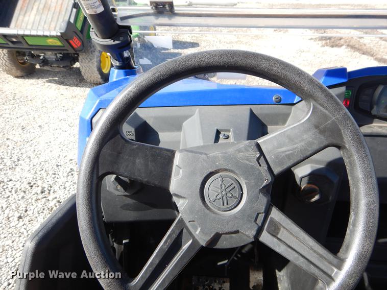 image for item FQ9589 2016 Yamaha Wolverine R Spec utility vehicle