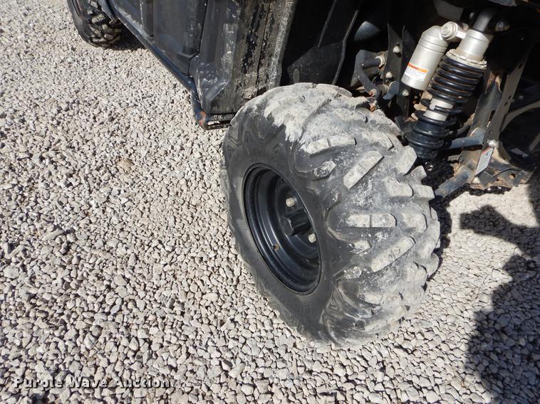 image for item FQ9589 2016 Yamaha Wolverine R Spec utility vehicle