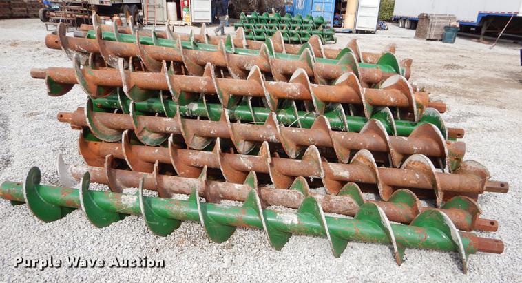 image for item FQ9591 Approximately 30 augers