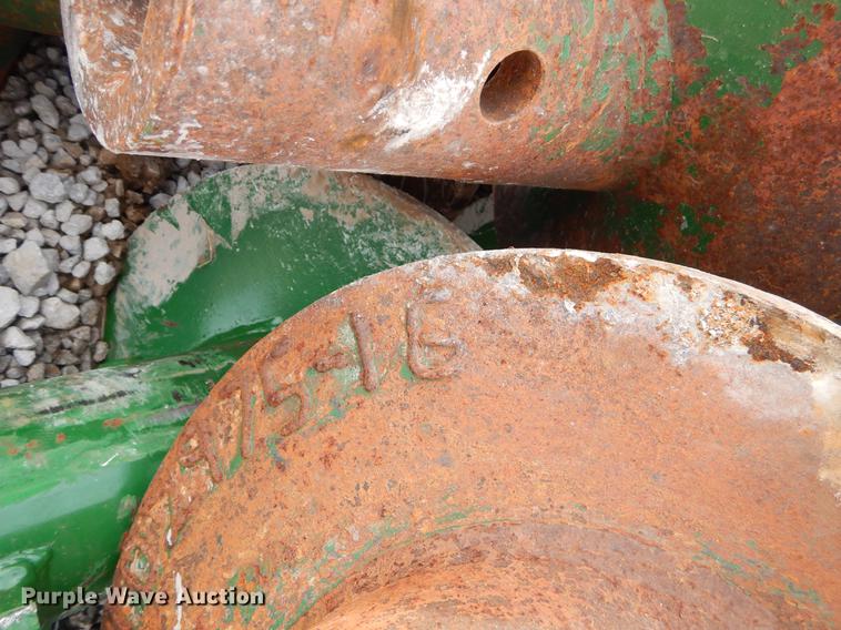 image for item FQ9591 Approximately 30 augers