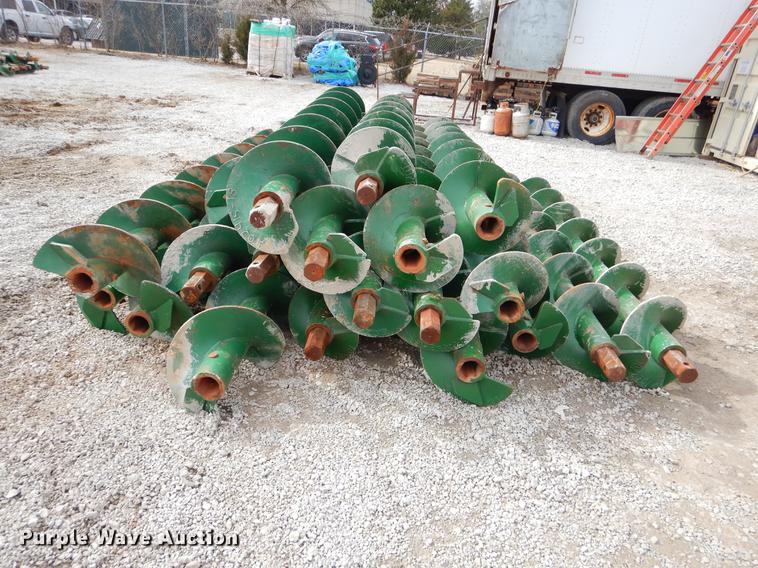 image for item FQ9592 Approximately 18 augers