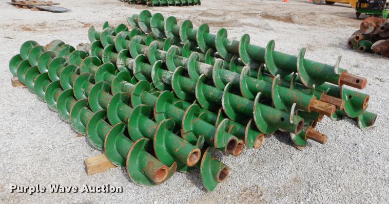 image for item FQ9593 Approximately 20 augers