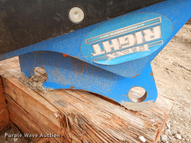 image for item FQ9597 Vail K0MPC160 flex right bucket