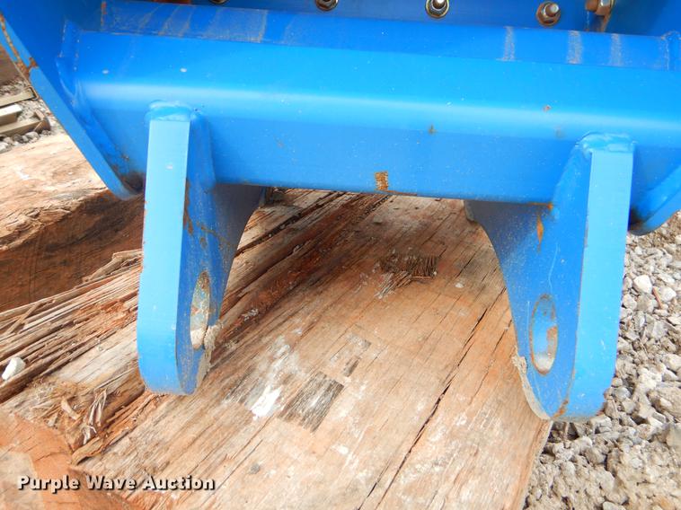 image for item FQ9597 Vail K0MPC160 flex right bucket