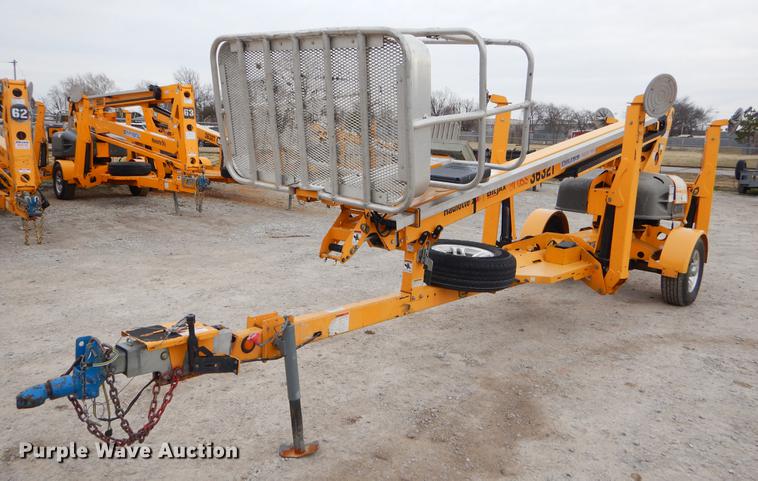 image for item FQ9599 2011 Biljax 3632 boom lift