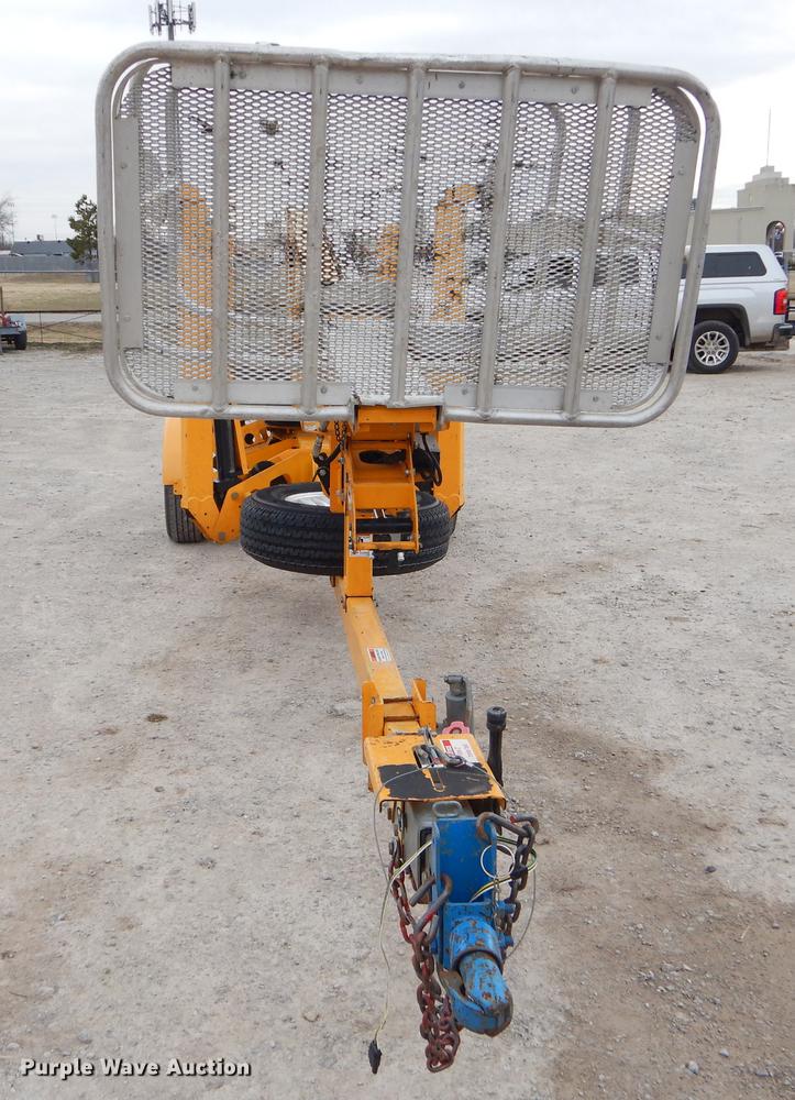 image for item FQ9599 2011 Biljax 3632 boom lift