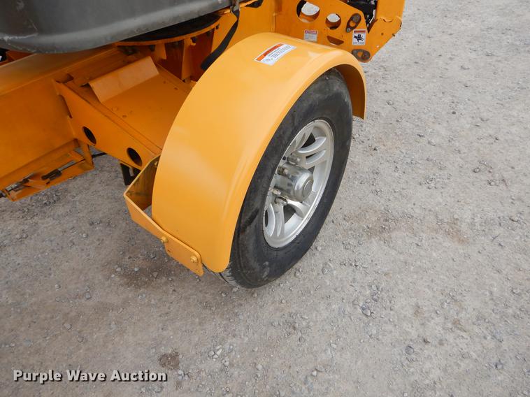 image for item FQ9599 2011 Biljax 3632 boom lift