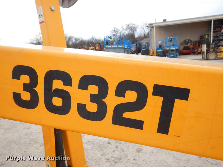 image for item FQ9599 2011 Biljax 3632 boom lift