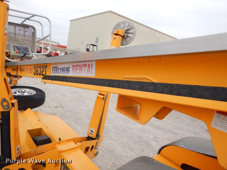 image for item FQ9599 2011 Biljax 3632 boom lift