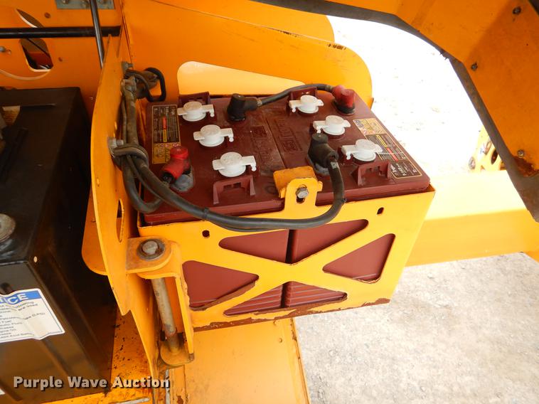 image for item FQ9599 2011 Biljax 3632 boom lift