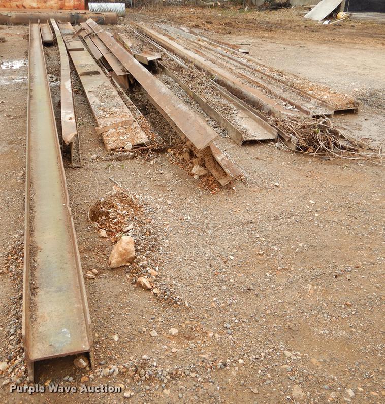 image for item FQ9601 Approximately 15 steel I-beams