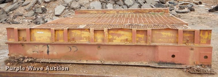 image for item FQ9602 Steel bridge