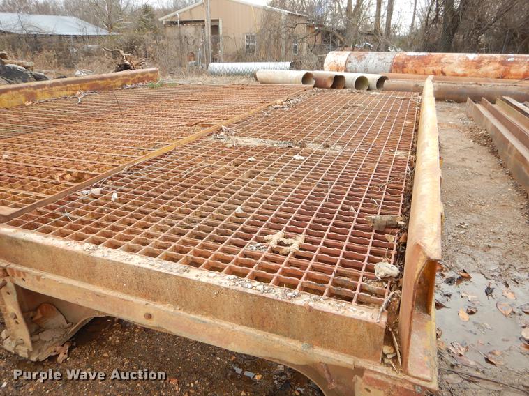 image for item FQ9602 Steel bridge