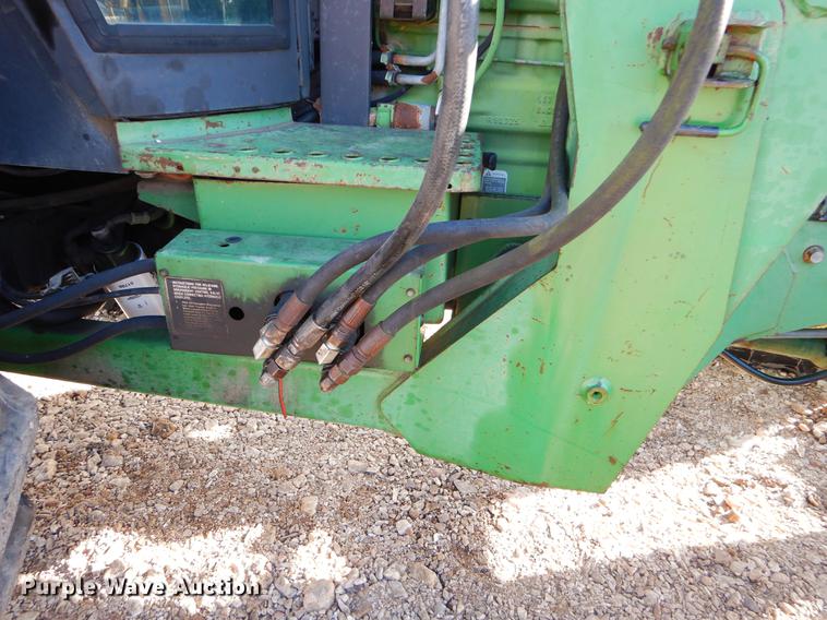 image for item FQ9603 John Deere 2955 tractor