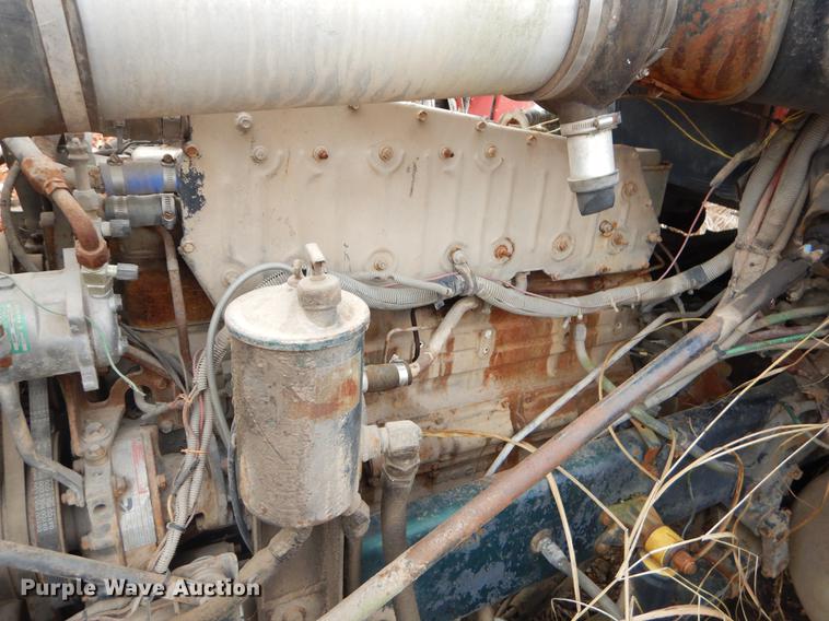 image for item FQ9604 1987 Freightliner FLC dump truck