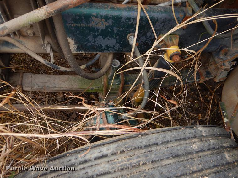 image for item FQ9604 1987 Freightliner FLC dump truck